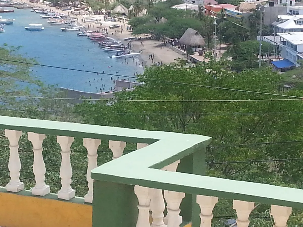 Casa Baloo Bed and Breakfast Santa Marta  Santa Marta (Magdalena)