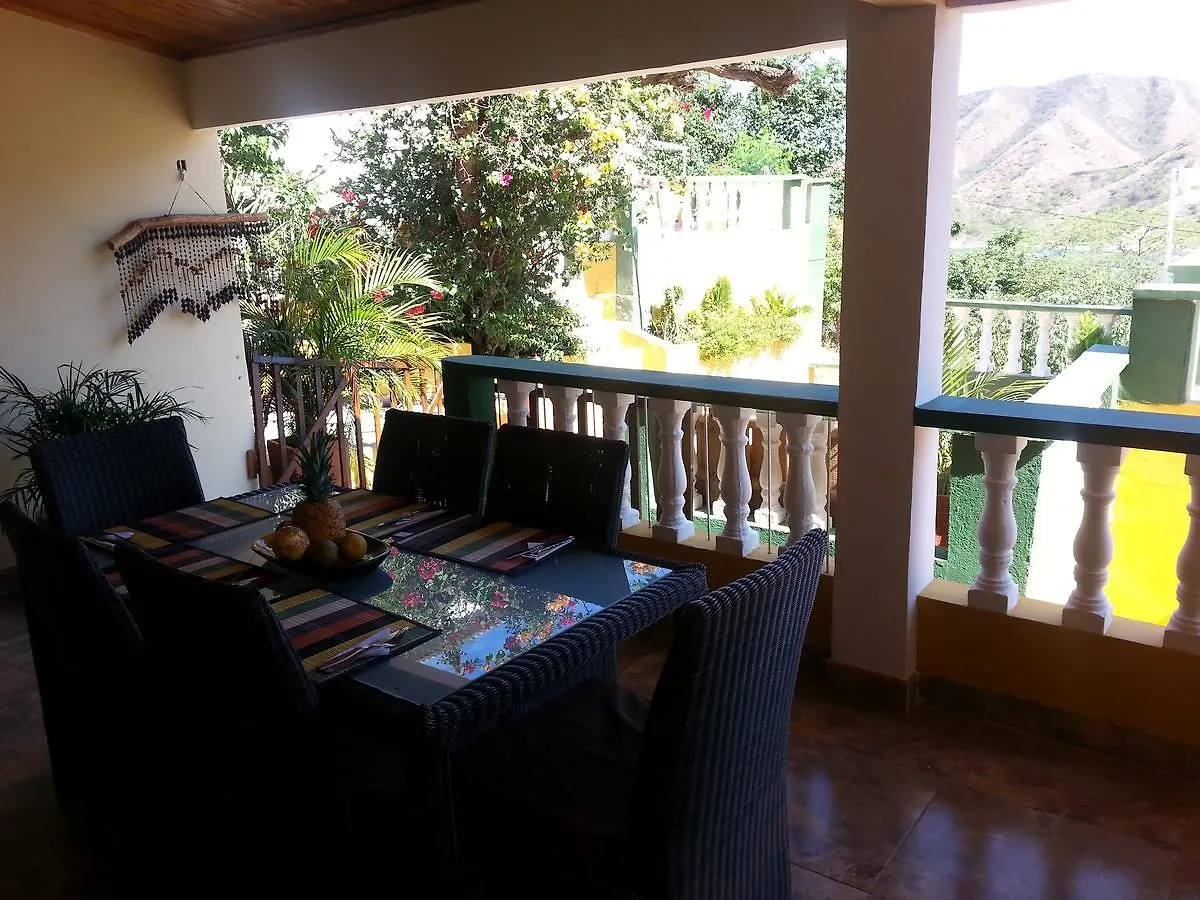 Casa Baloo Bed and Breakfast Santa Marta